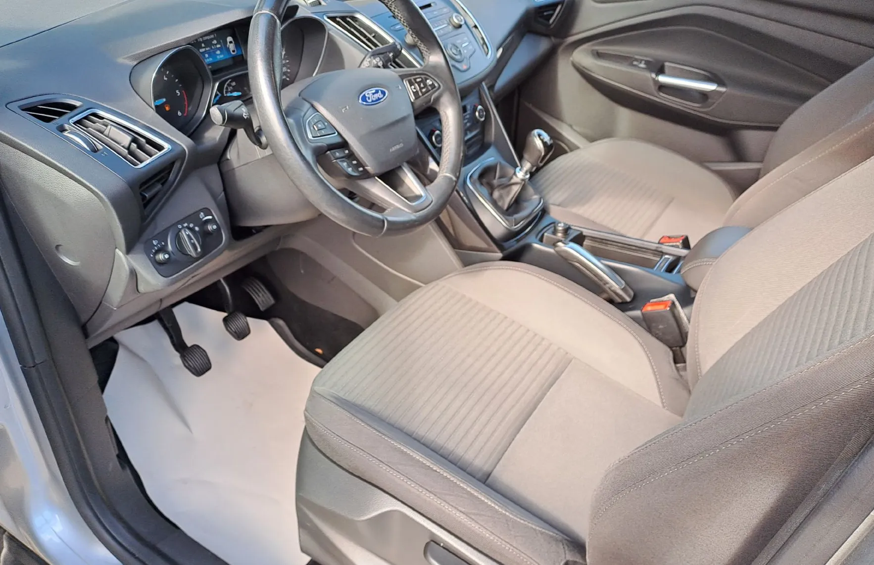Zunanja slika - Ford Grand C-Max - 1.5 TDCi Style - 5