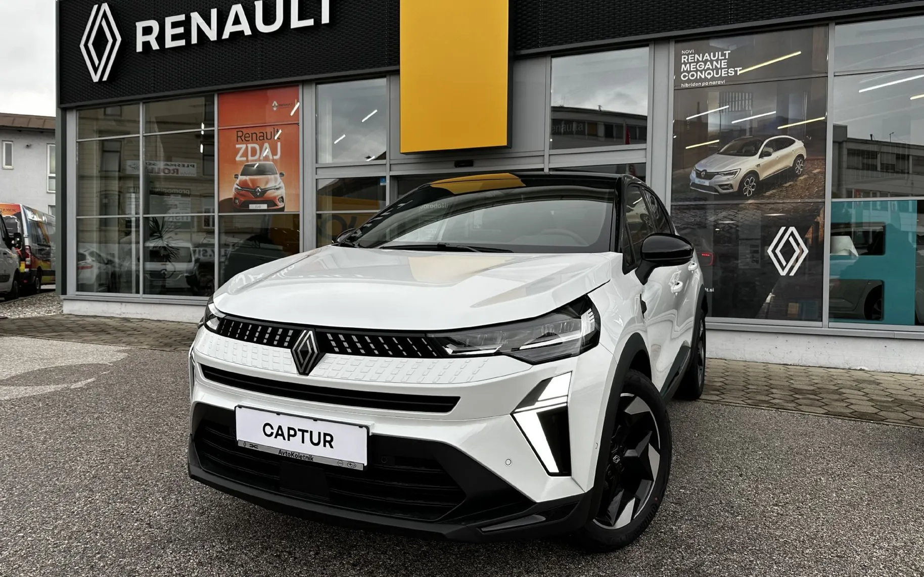 Zunanja slika - Renault Captur - TCe 160 EDC Techno - 1