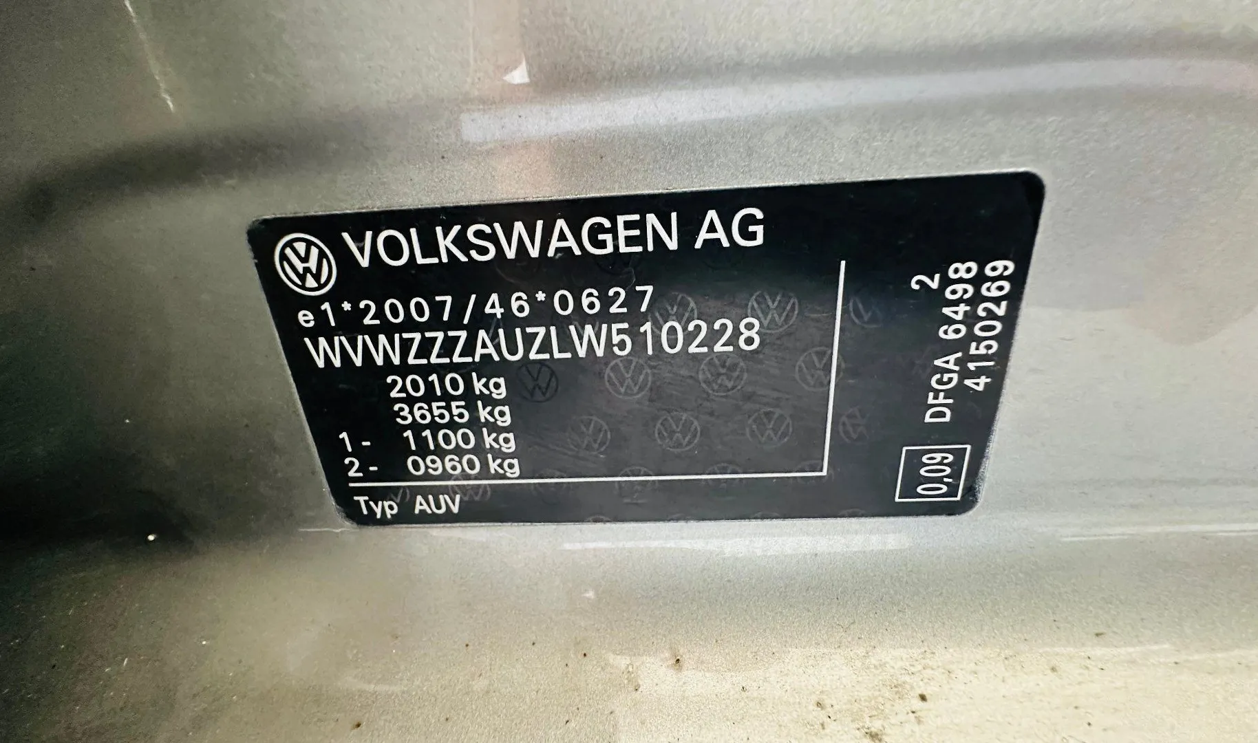 Zunanja slika - Volkswagen Golf - 2.0 TDI Highline DSG.LUKSENBURG.KAMERA.LED.110 KW - 8