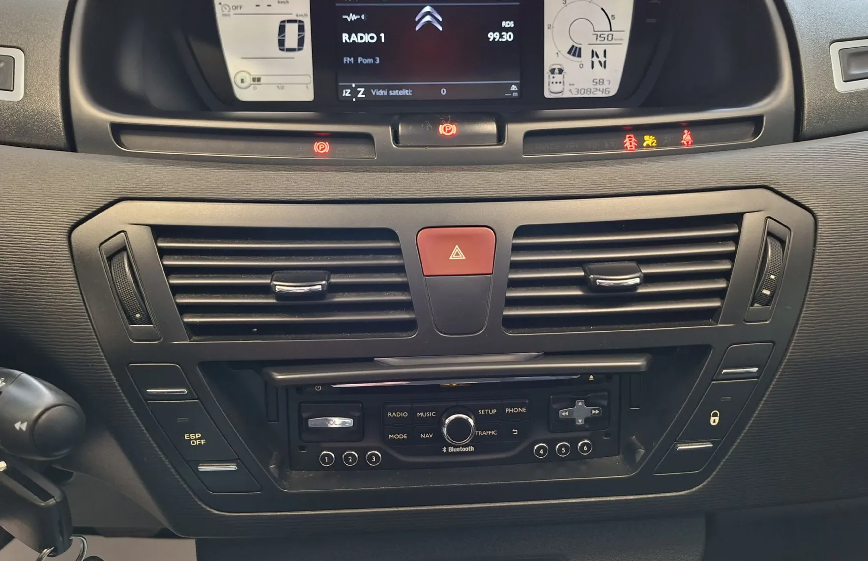 Zunanja slika - Citroën C4 Grand Picasso - Exclusive HDi 110 7 sedežev-LED-NAVI-PDC- - 10
