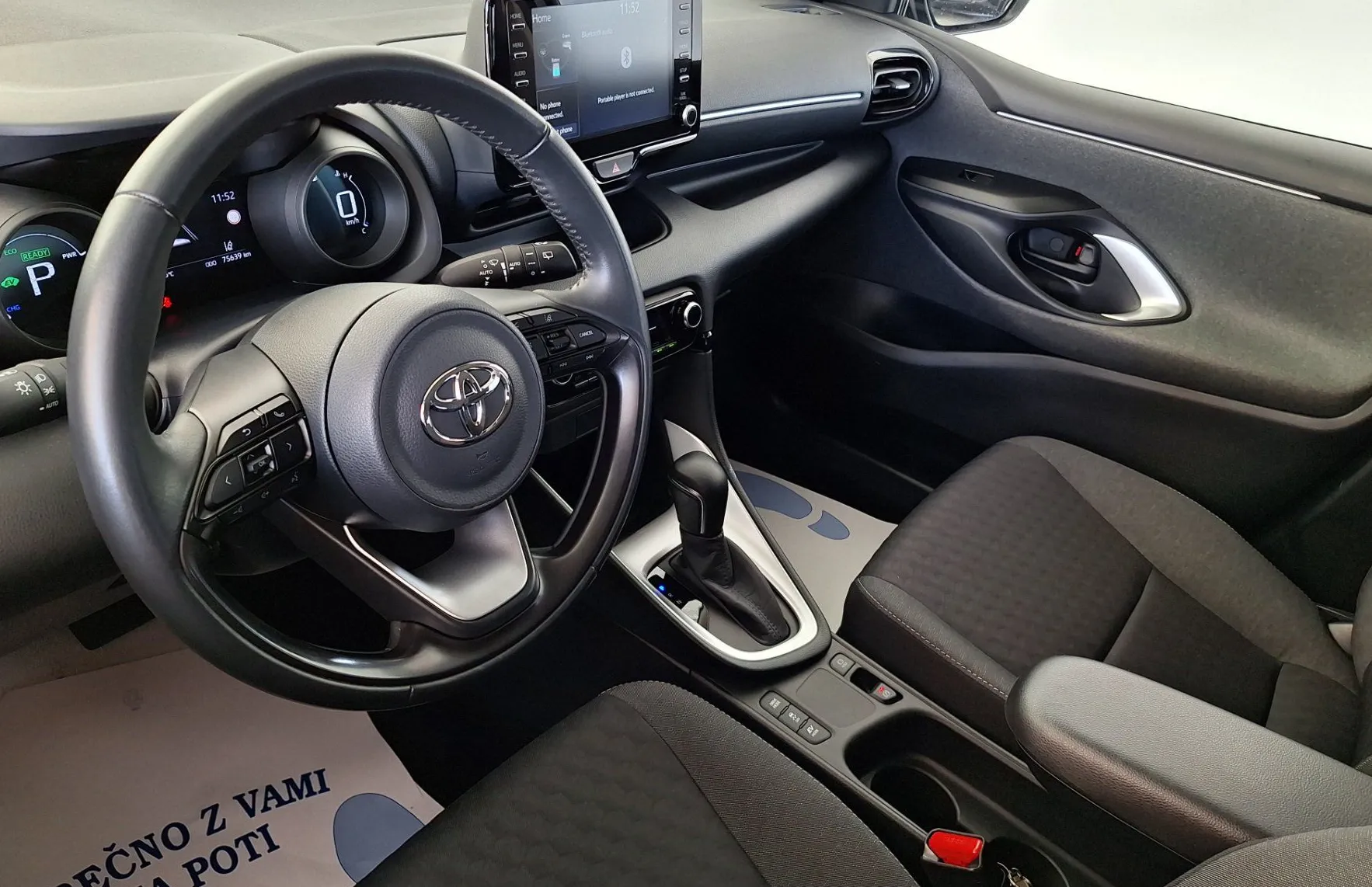 Zunanja slika - Toyota Yaris - Hybrid 1.5 VVT-i Sport BiTone Avt. - 11