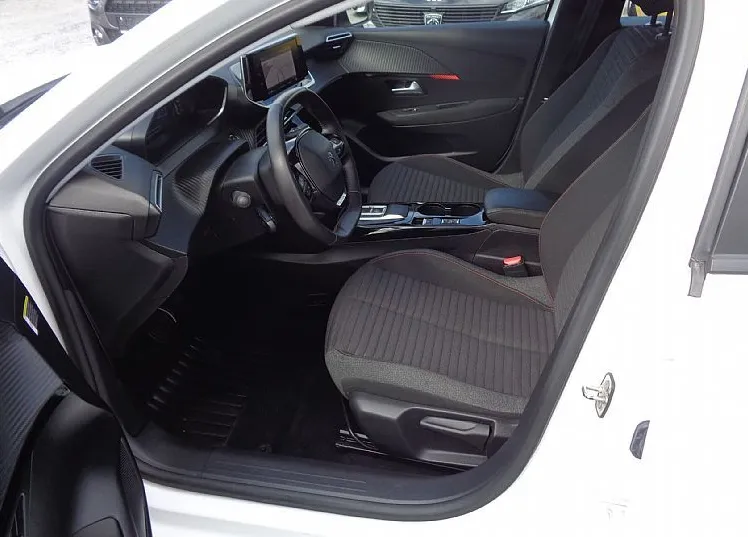 Zunanja slika - Peugeot 208 - 50KWH 136KM - SUBVENCIJA 3.000 EUR - DDV izkazan - 5