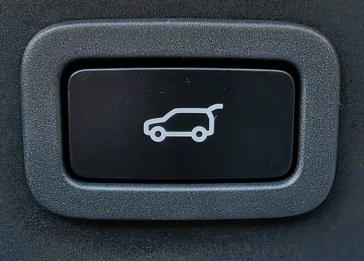 Zunanja slika - Land Rover Range Rover Velar - 3.0d-300KM-4X4-ZRAČNO-PANOR-360-KAM-ACC-MATRIX- - 20