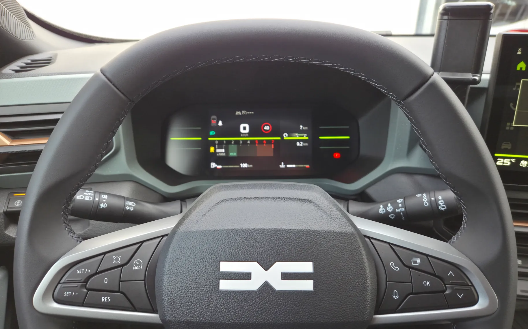 Zunanja slika - Dacia Duster - Extreme ECO-G +Paket City+Zimske gume - 17