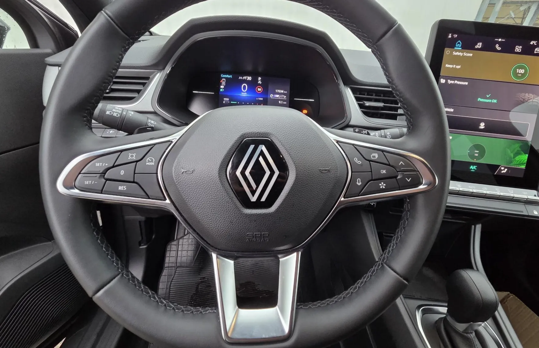 Zunanja slika - Renault Captur - Techno TCe140 Avtomatik +Paket Navi. in parkiranje - 11