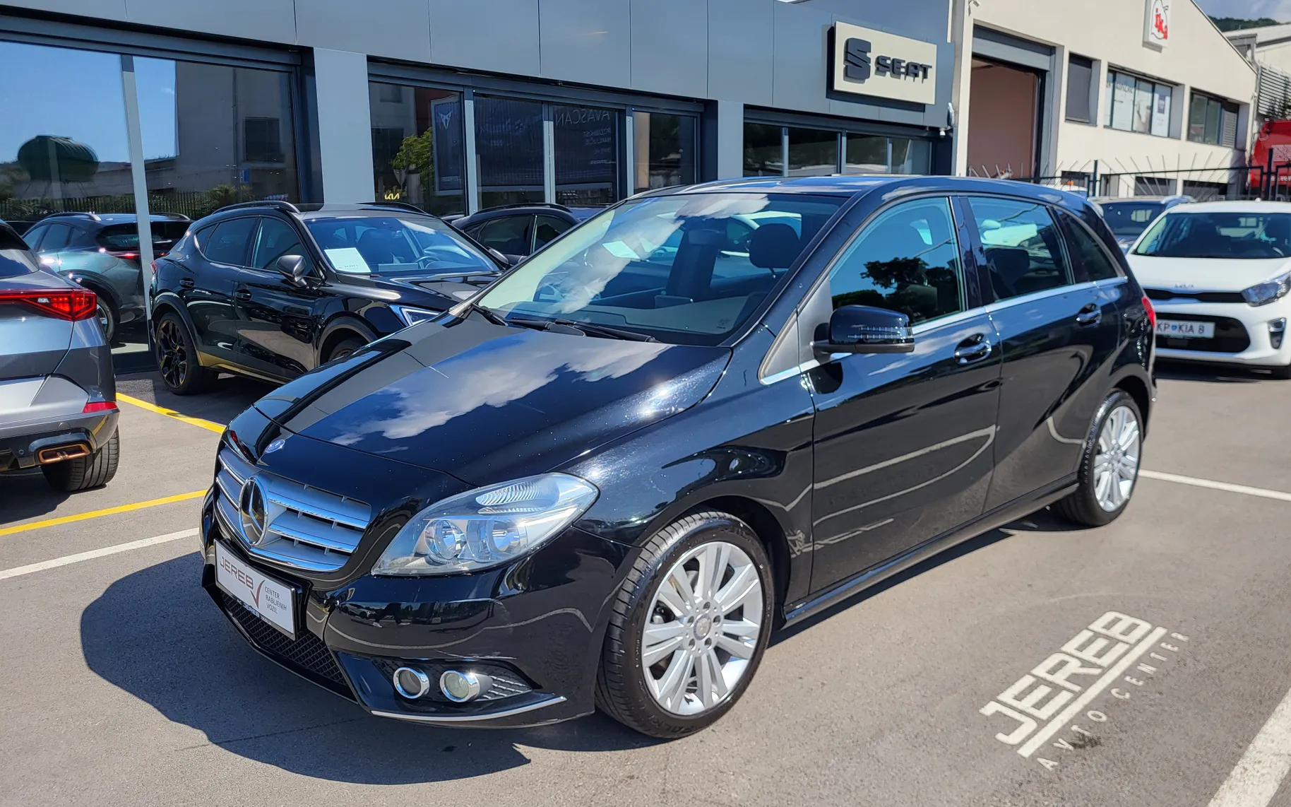 Zunanja slika - Mercedes-Benz B-Razred - B 180 - 1