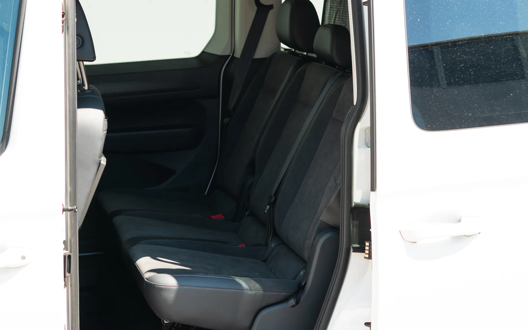 Zunanja slika - VW Caddy - 2.0 TDI 90KW STYLE - 6