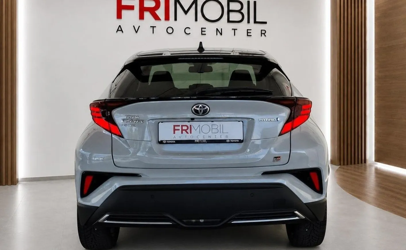Zunanja slika - Toyota C-HR - Hybrid 2.0 GR Sport •ALCANTARA•FULL LED•SLO• - 6