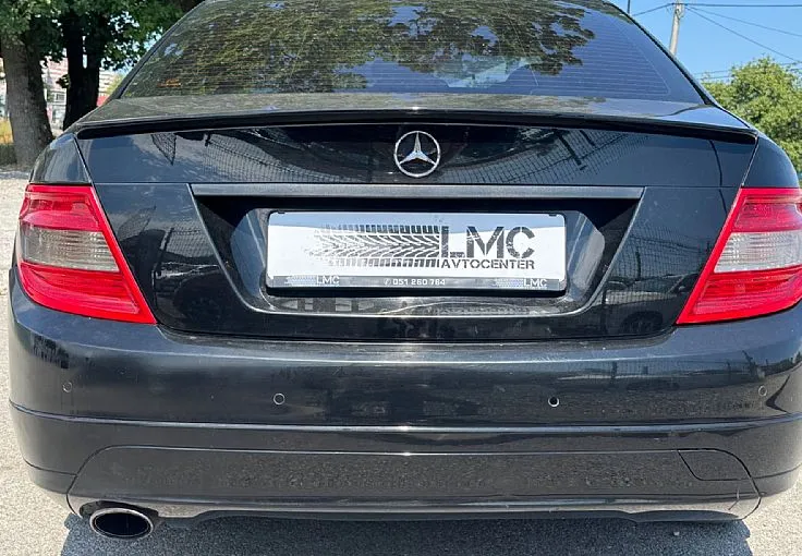 Zunanja slika - Mercedes-Benz C-Razred - 220 CDI 170ks °AUTOMATIC° °NAVI° °2x PDC° - 10