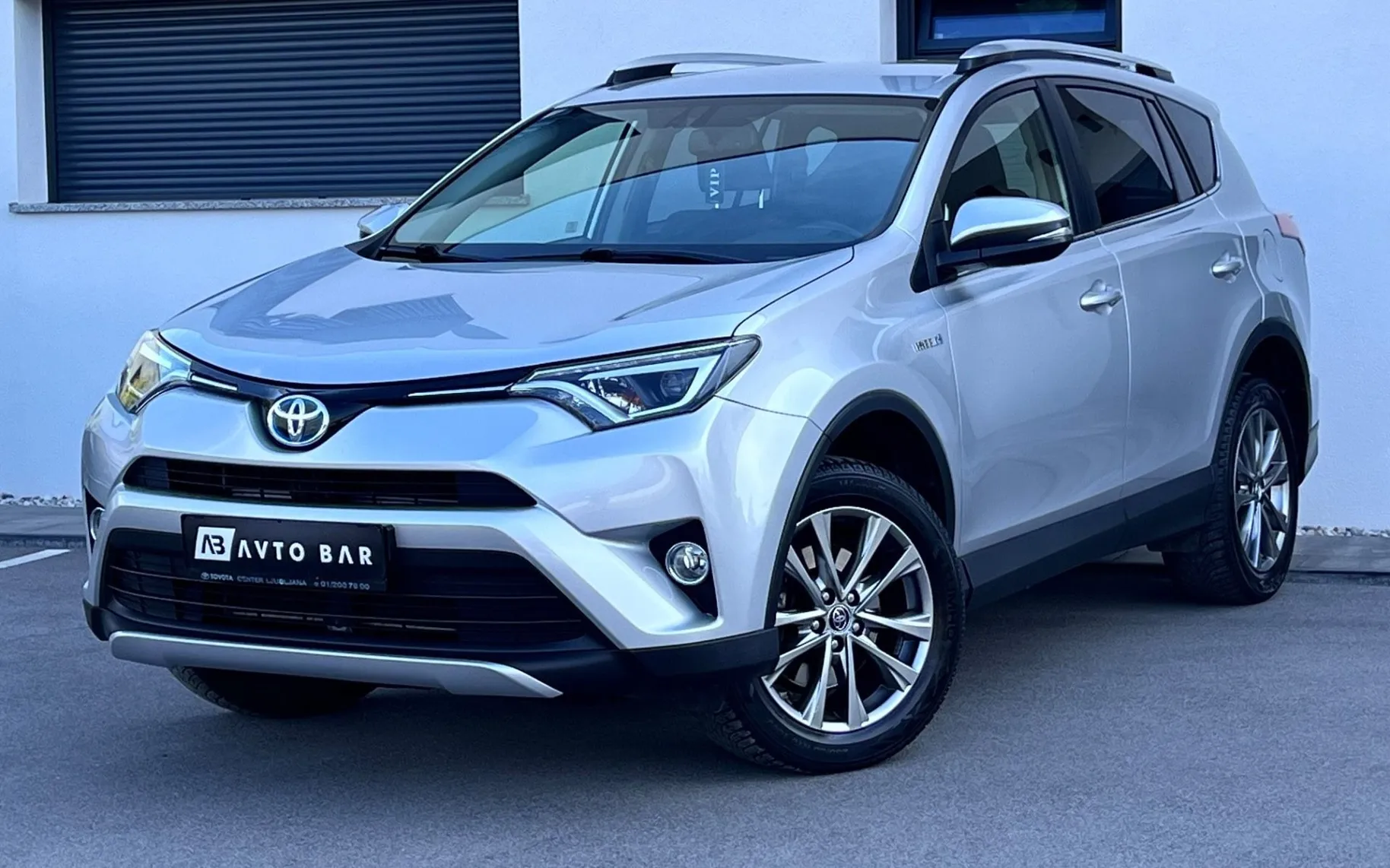 Zunanja slika - Toyota RAV4 - Hybrid 2.5-SLO-NAVI-LED+R.KAMERA+KLJUKA - 1
