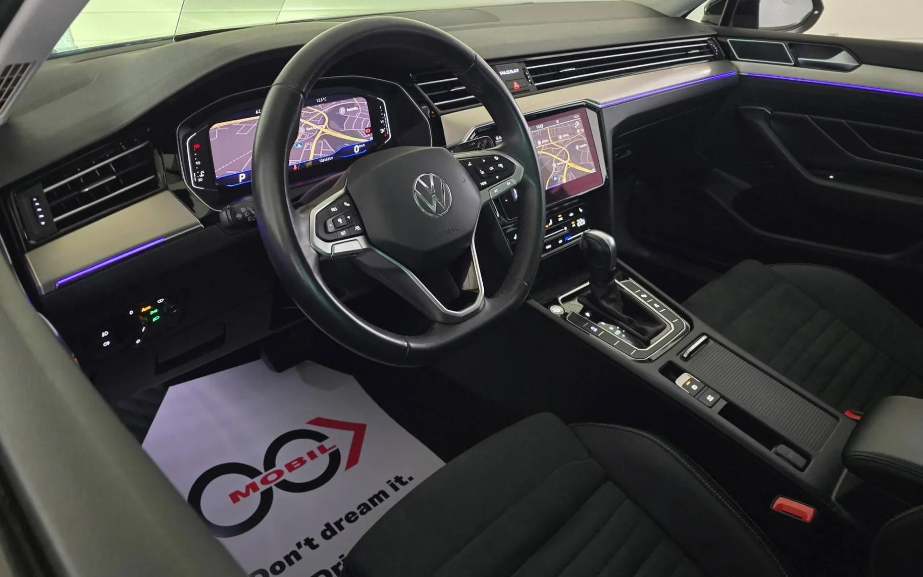 Notranja slika - Volkswagen Passat Variant - 2.0 TDI Elegance DSG- Matrix.360kam.pano.HUD.ALU18 - 9