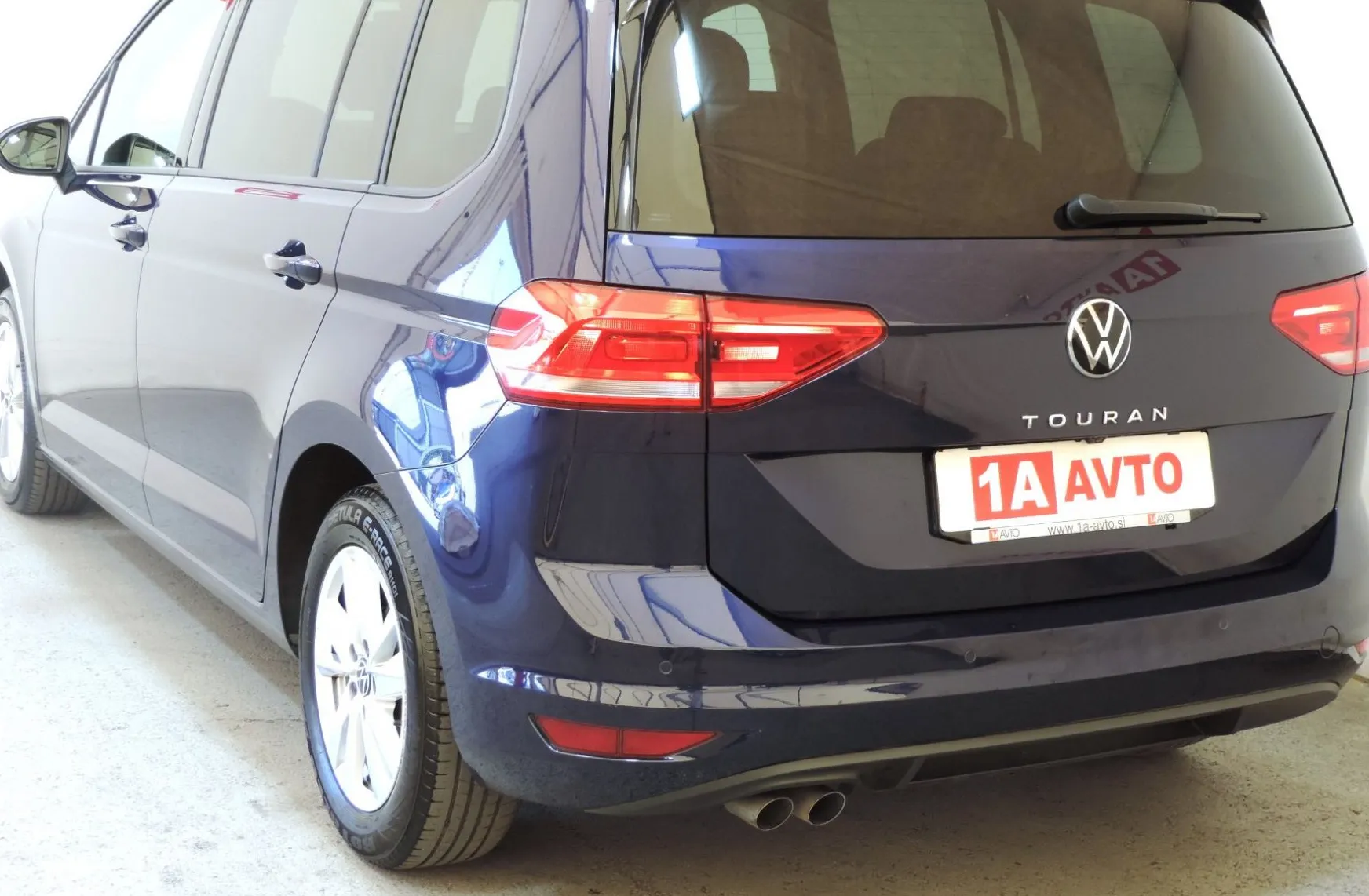 Zunanja slika - VW Touran - 2.0 TDI BMT  DSG KAMERA-ACC - 7