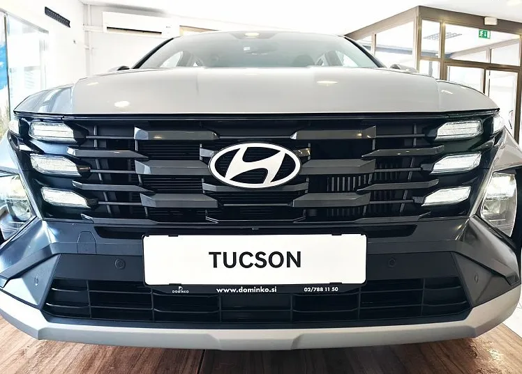Zunanja slika - Hyundai Tucson - 1.6 T-GDI TREND-KAMERA-WINTER-DAB-LED-APPLE-VIDEO - 2