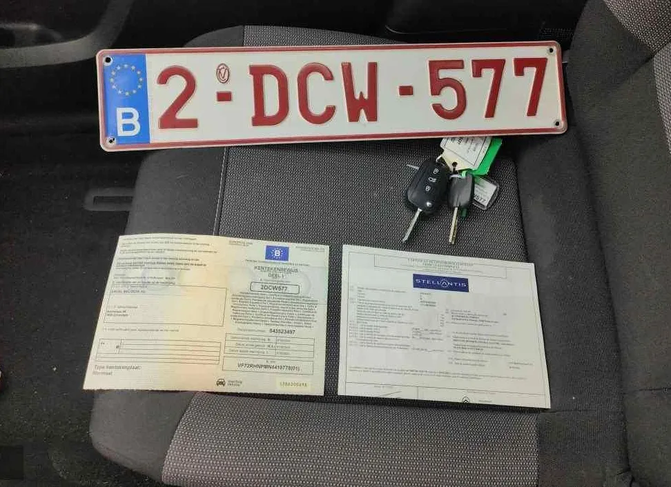 Zunanja slika - Citroën C3 Aircross - 1.2 PureTech 110 Feel.2023.SAMO 63.000 KM - 9