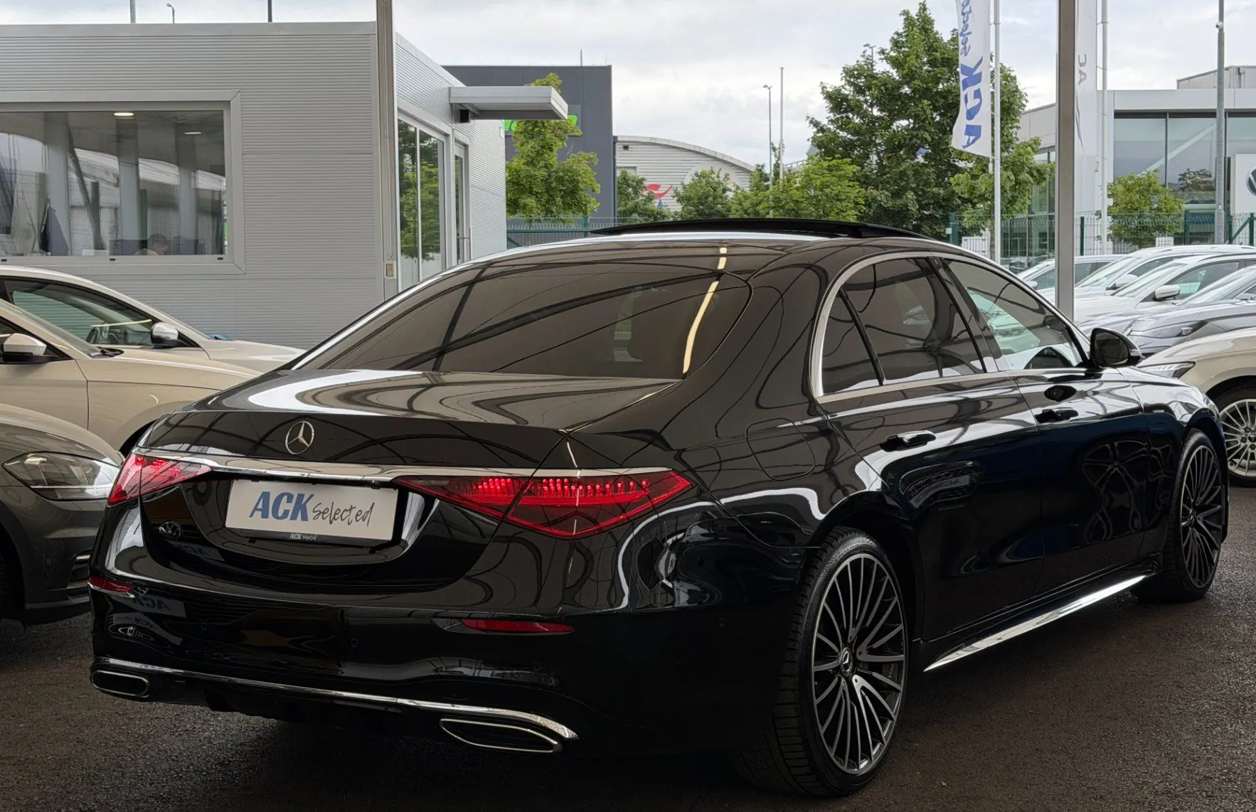 Zunanja slika - Mercedes-Benz S-Razred - S 450 d 4MATIC AMG Line Avt. - 6