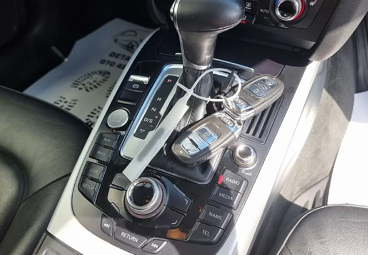 Zunanja slika - Audi A4 - 2.0 TDI-AUT-S LINE ZUNANJI PAKET-KEYLESS-RADAR- - 11