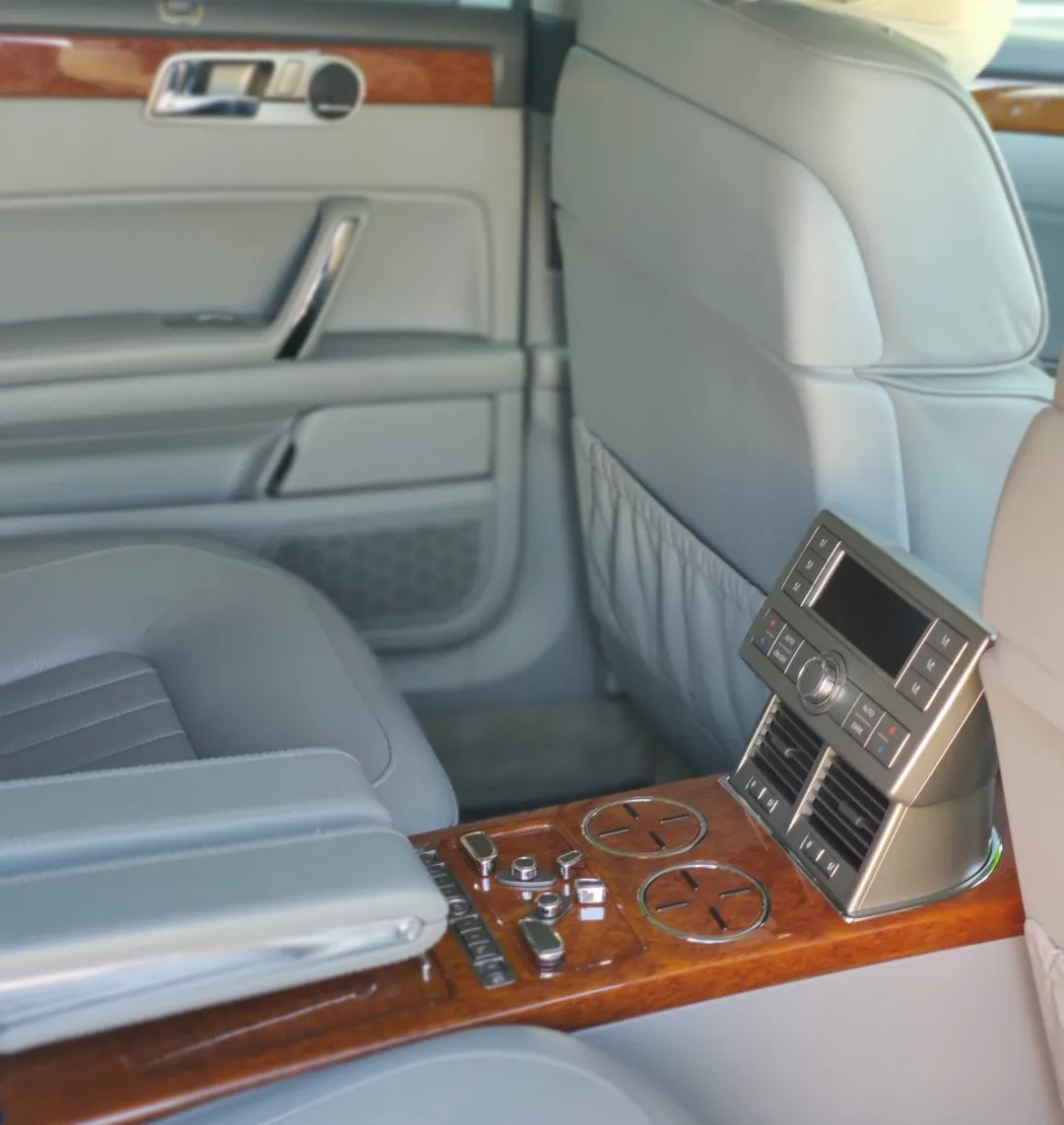 Notranja slika - VW Phaeton - 3.0 TDI - 10
