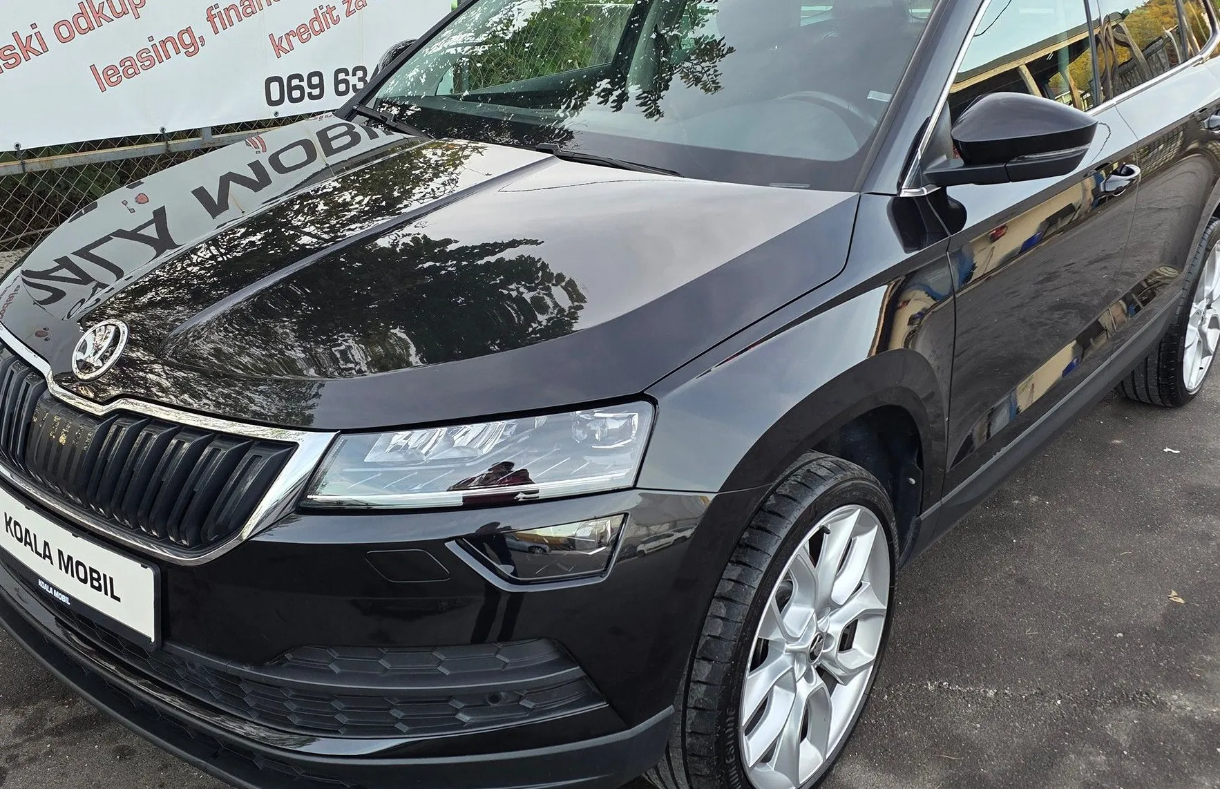 Zunanja slika - Škoda Karoq - 1.0 TSI SPORT LED-KAMERA-NAVI-GRETJE SŽ-1.LASTNIK - 8