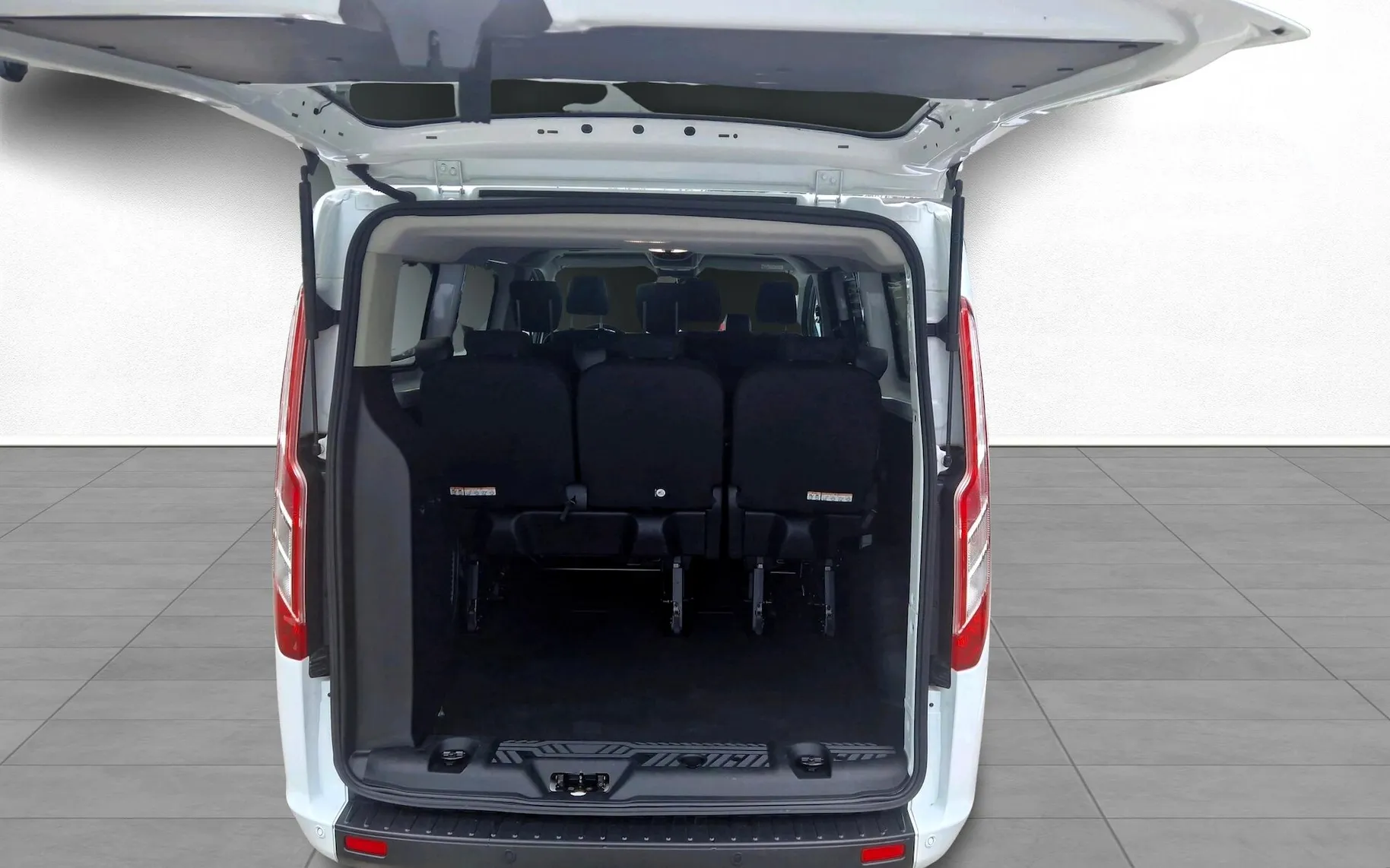Zunanja slika - Ford Transit Custom - 2.0TDCI-9X SEDEŽ-2X KLIMA-ZIM.PAKET - 9