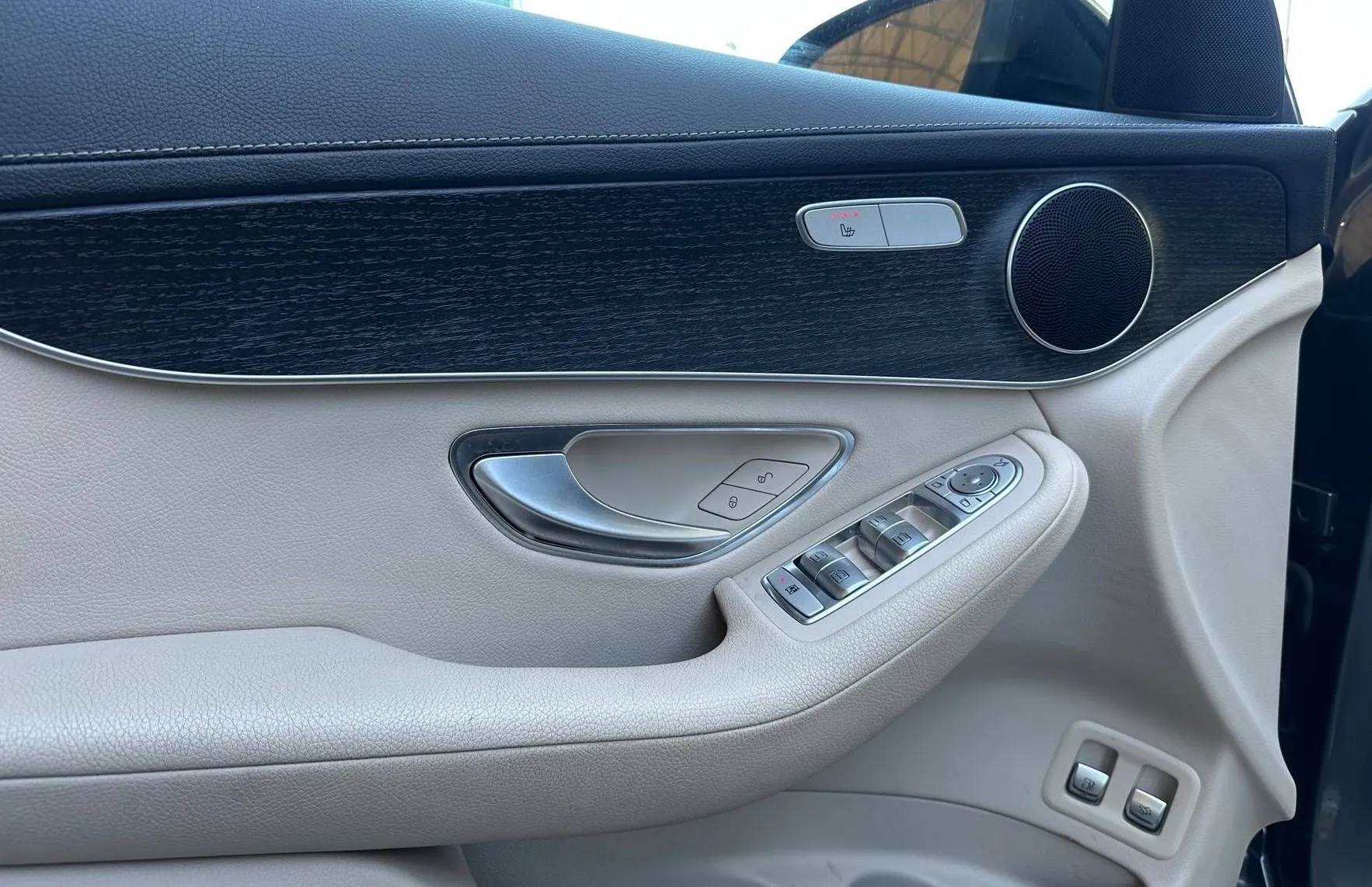 Zunanja slika - Mercedes-Benz GLC-Razred - GLC coupe 300e 4 MATIC LED HIGH USNJE NAVI RADAR KAMERA AMBI - 20