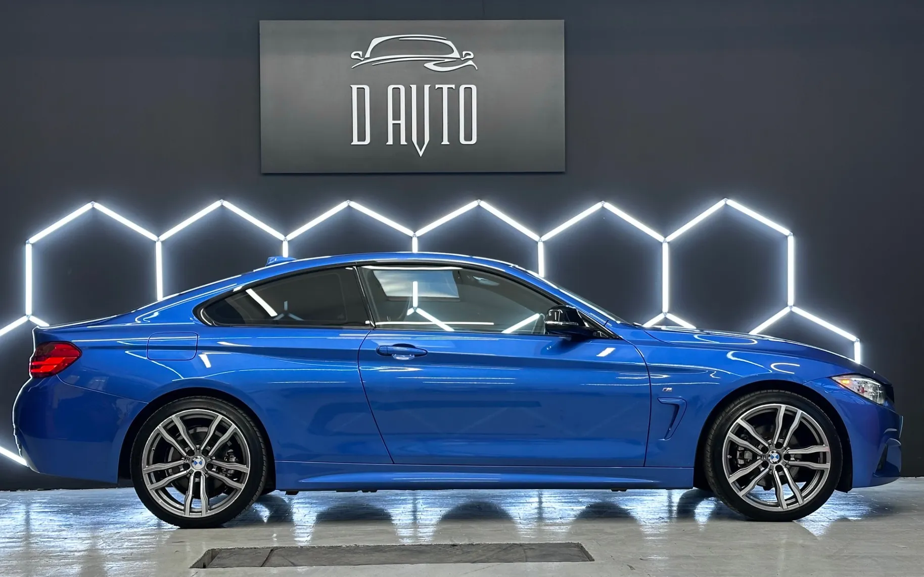 Zunanja slika - BMW serija 4 Coupe: - 420d xDrive Coupé M Sport... - 5