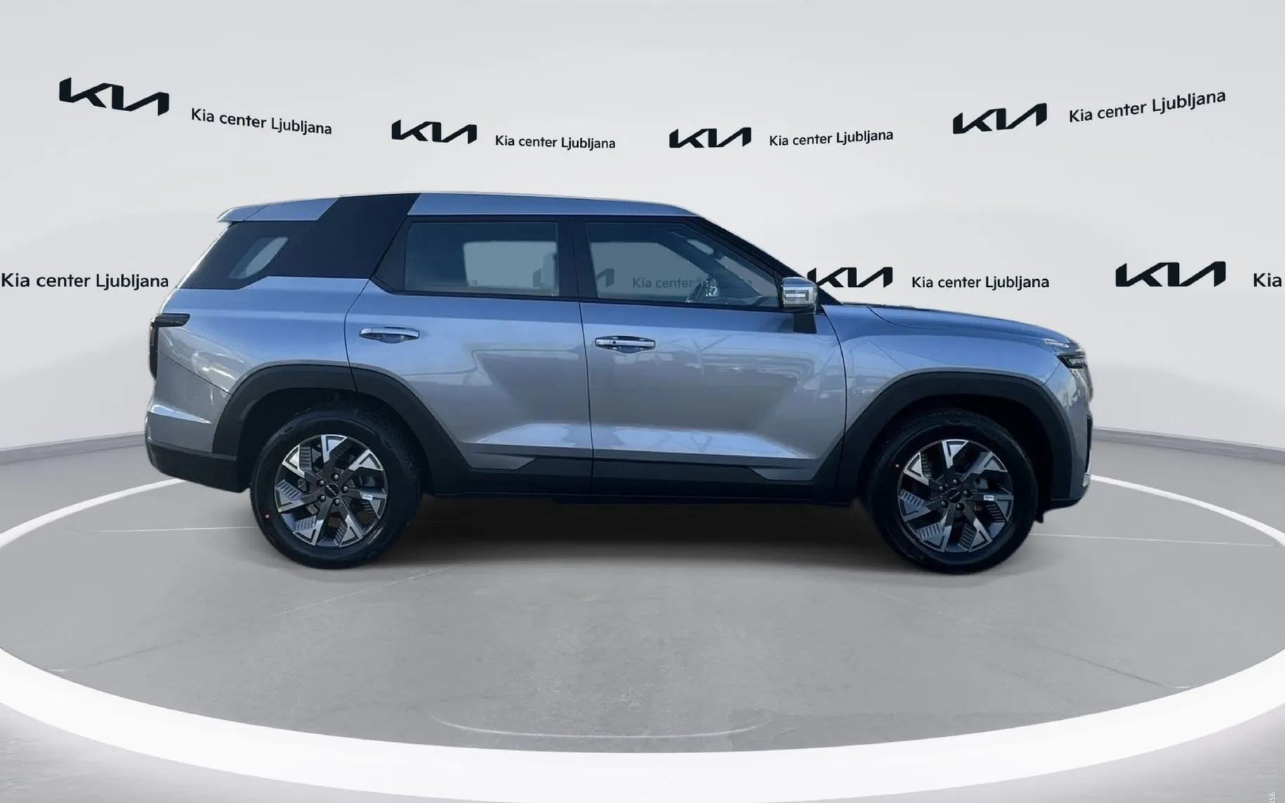 Zunanja slika - KG Mobility Torres - EVX Explore 2WD - 4