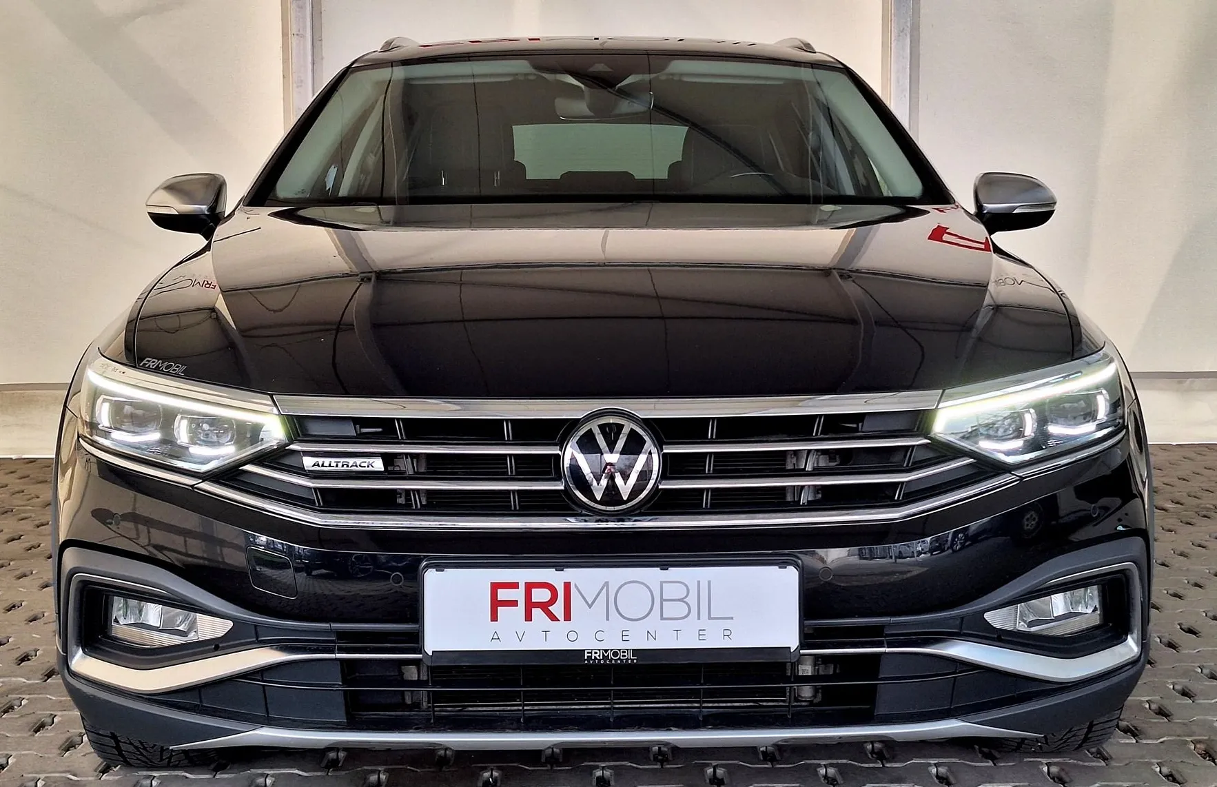 Zunanja slika - Volkswagen Passat - Alltrack 2.0 TDI 4MOTION Alltrack•VL.KLJUKA•WEBASTO•IQ LED - 5
