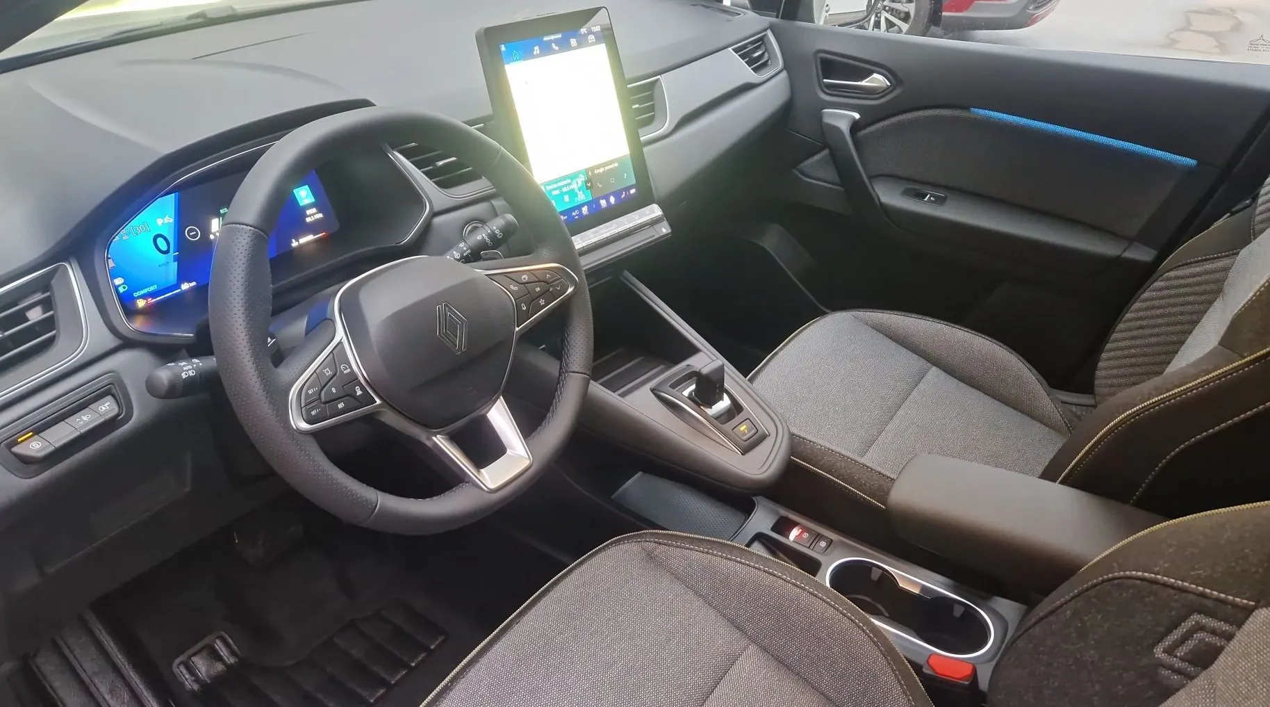 Zunanja slika - Renault Symbioz - TECHNO FULL HYBRID E-TECH 160 - 15