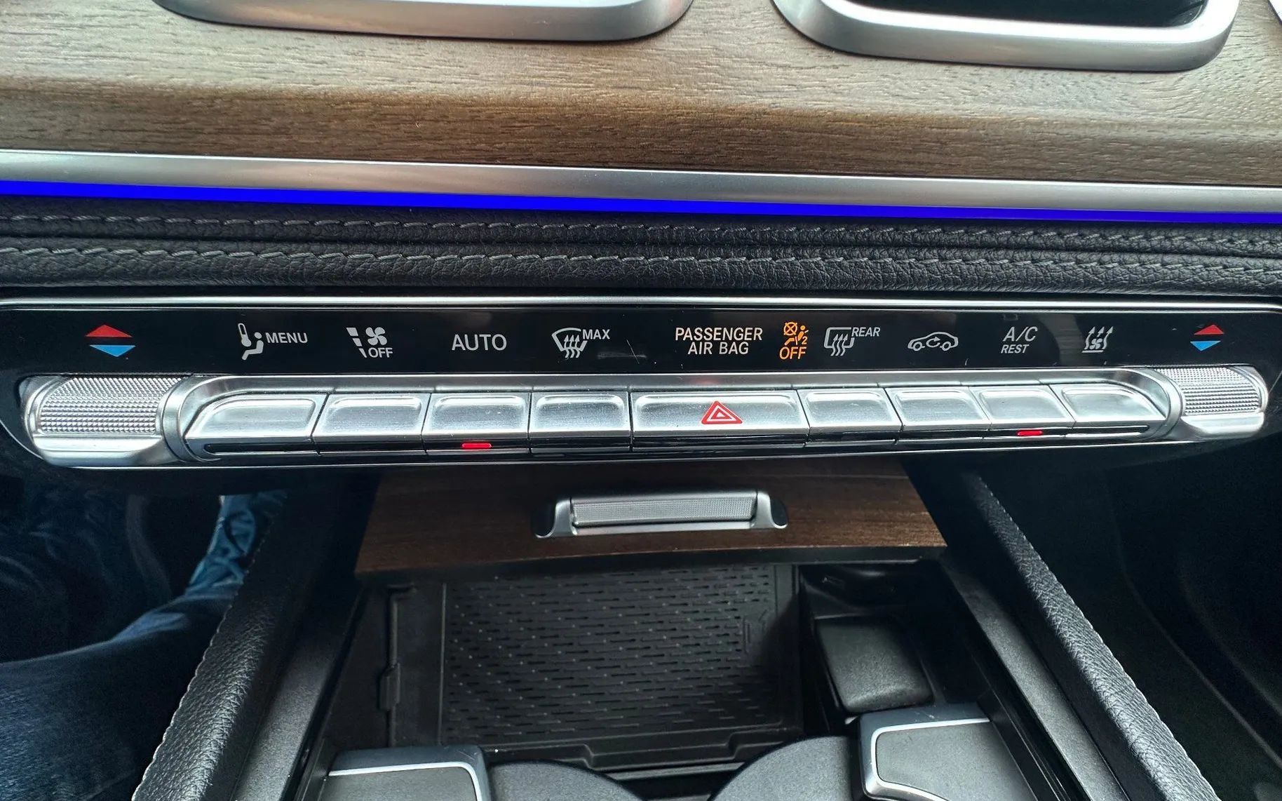 Zunanja slika - Mercedes-Benz GLE-Razred - GLE 350 de 4MATIC.NEMŠKI.USNJE.KAMERA.LED.NAVINAV - 6
