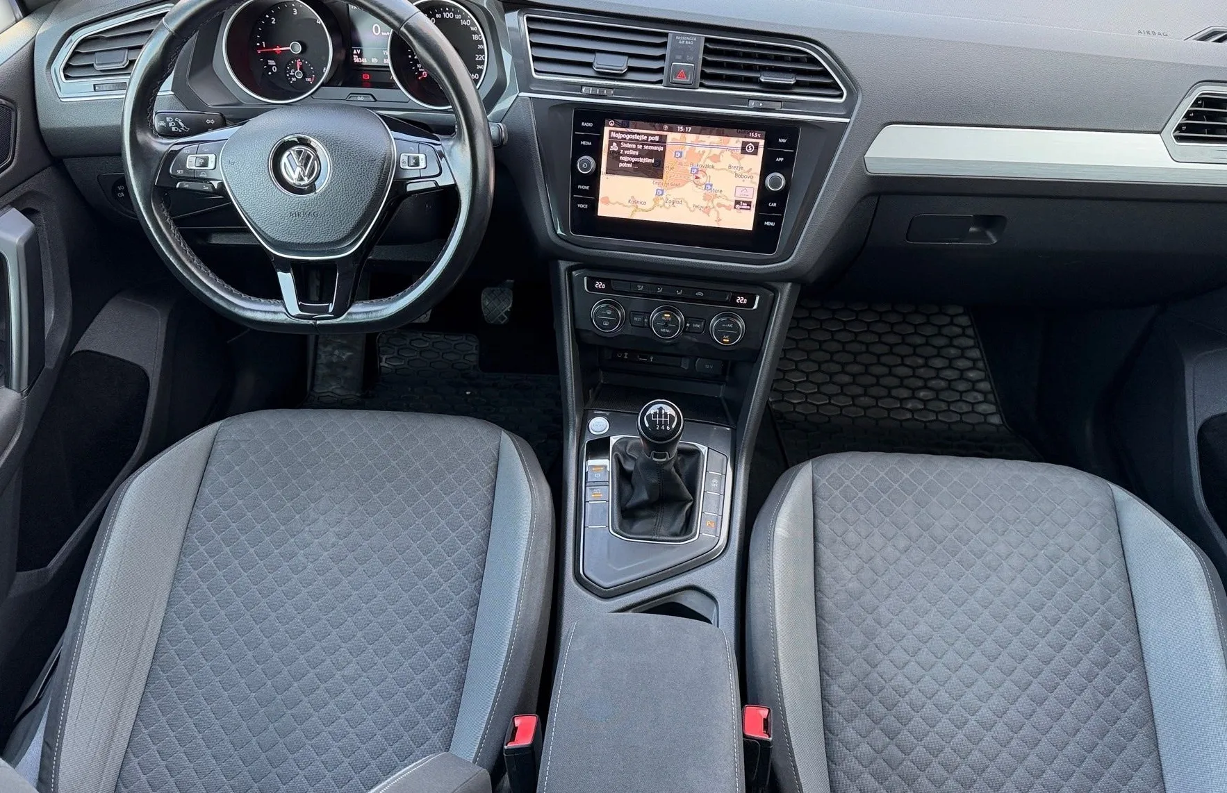 Zunanja slika - VW Tiguan - 2.0 TDI Comfortline Kamera - LED - Kljuka... - 7
