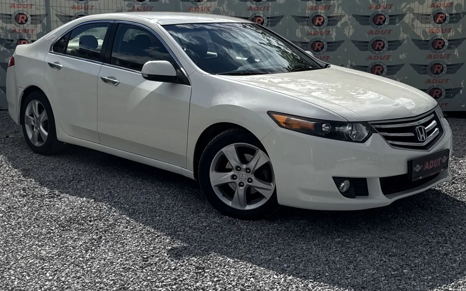 Zunanja slika - Honda Accord - 2.2 i-DTEC Executive SLO - 1