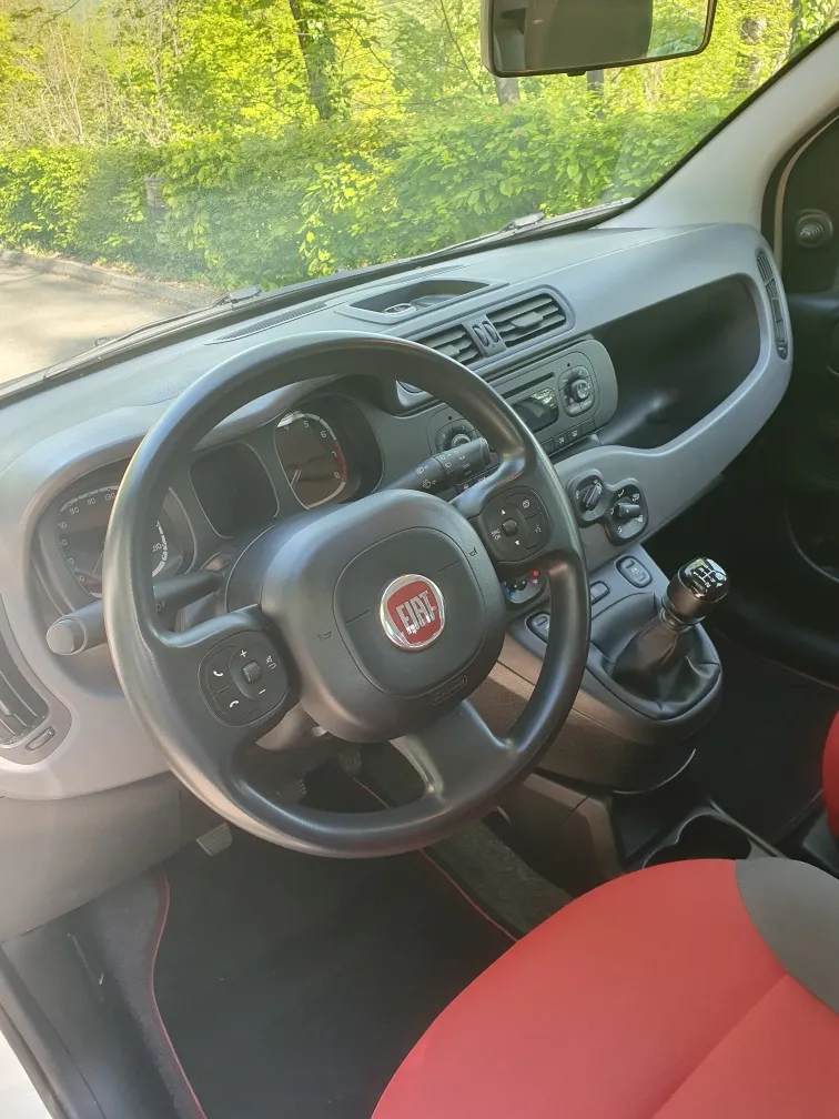 Notranja slika - Fiat Panda - 4x4 1,3 Multijet Rock - 14