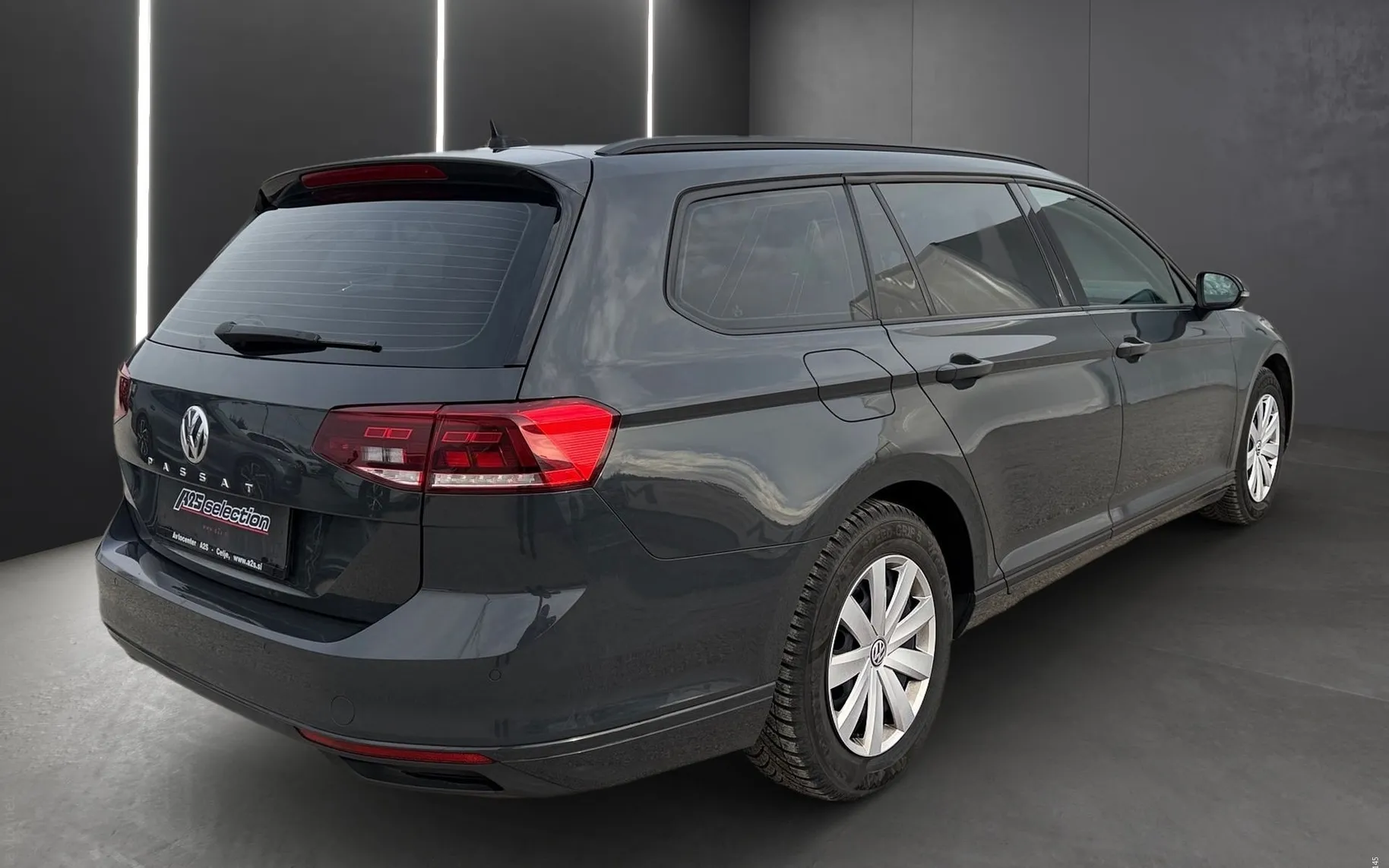 Zunanja slika - Volkswagen Passat Variant - 2.0 TDI  Business DSG Kamera - LED - Navi - 3
