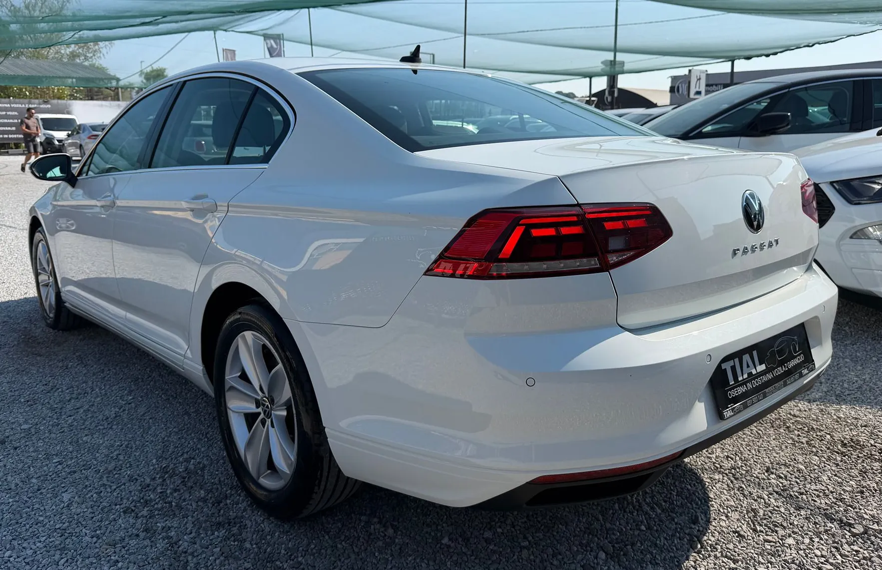 Zunanja slika - Volkswagen Passat - 2.0 TDI DSG-KAMERA-NAVI-ACC-LINE ASS-LED-SLO - 5