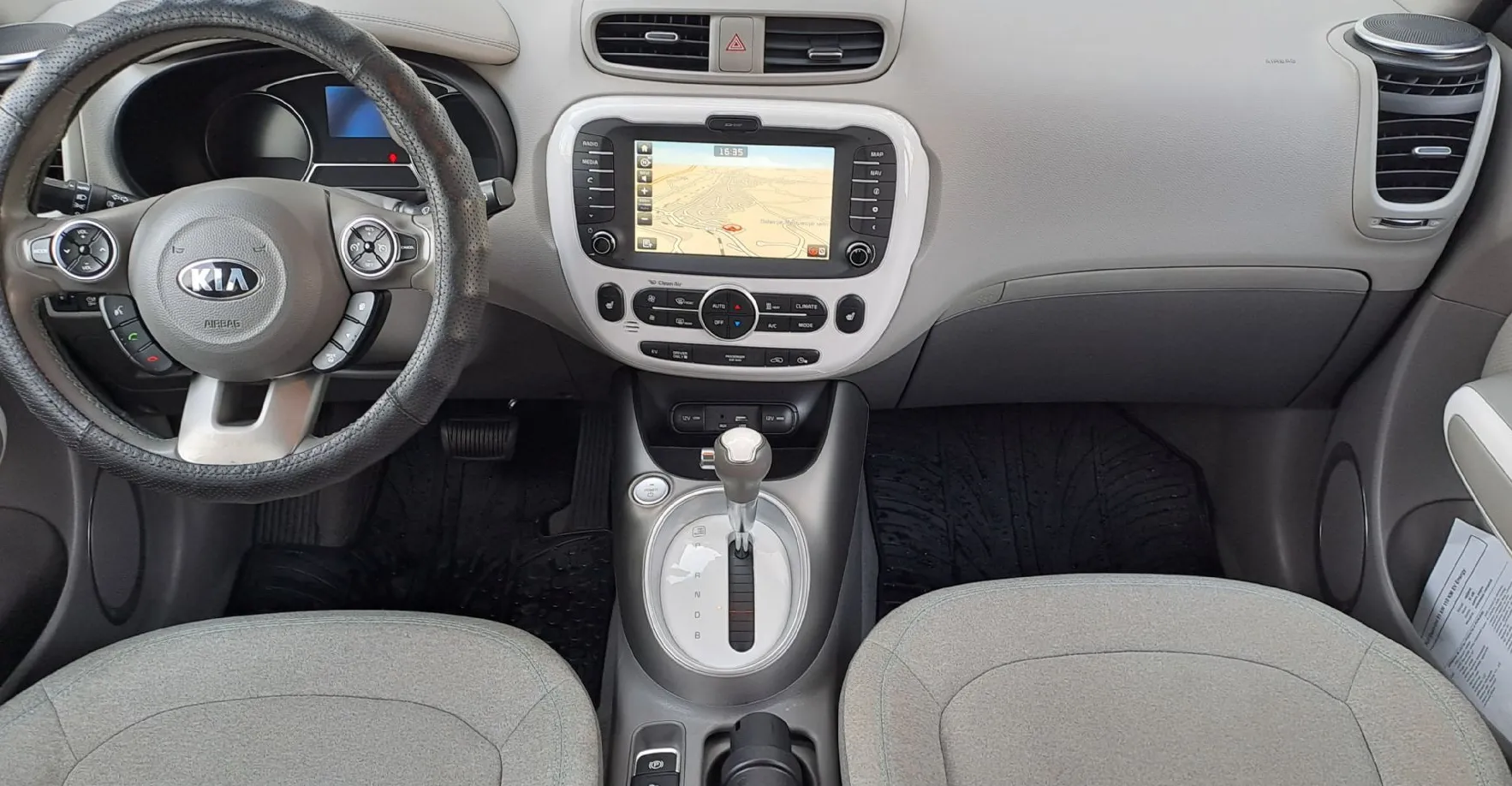 Zunanja slika - KIA Soul - Električni 81 kW   110 KM EV Energy - 7