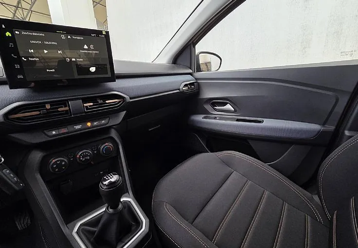 Zunanja slika - Dacia Sandero - Stepway Expression TCe110+6 LET JAMSTVA - 11