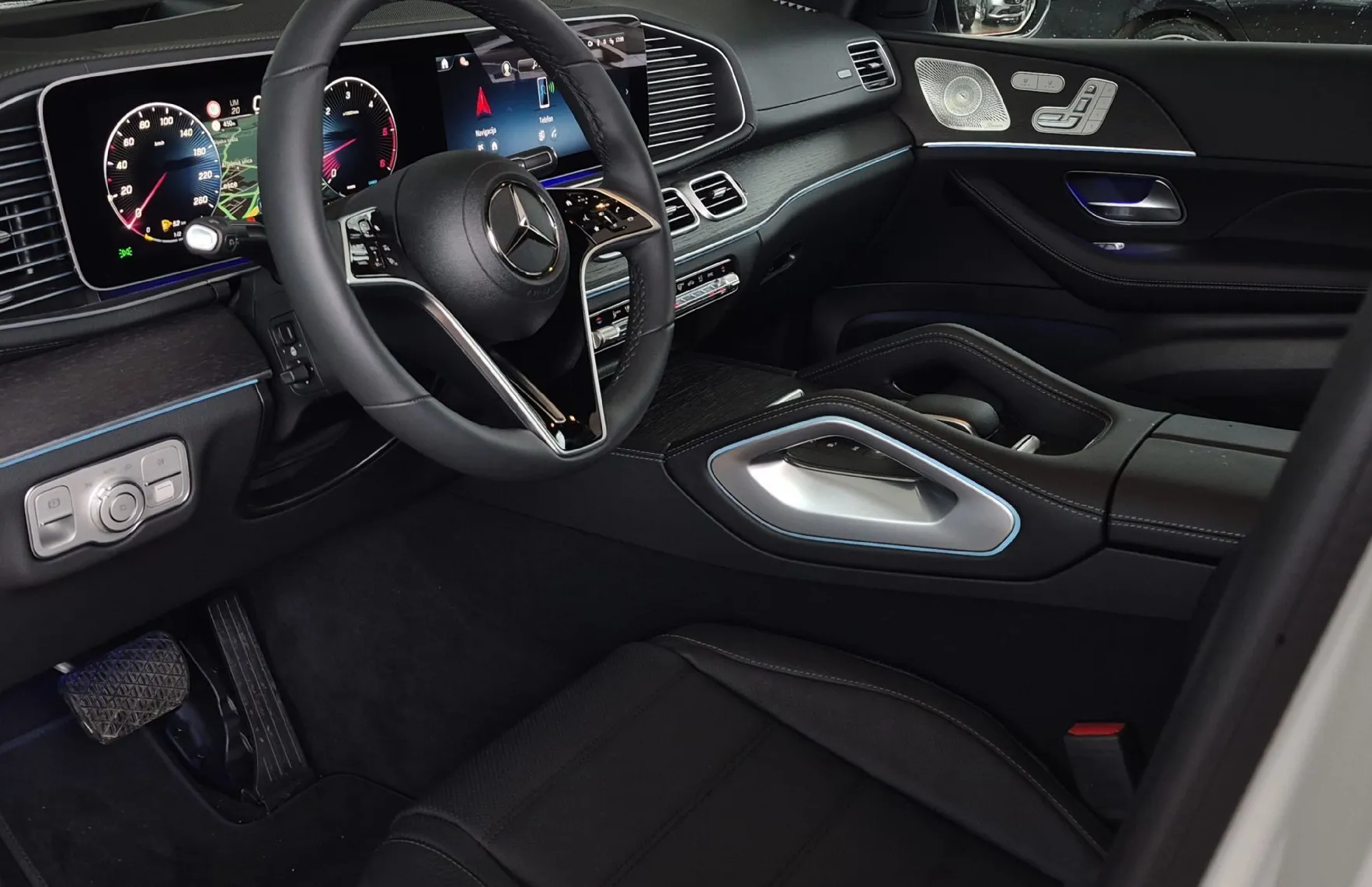 Zunanja slika - Mercedes-Benz GLE-Razred - GLE coupe 450 d 4MATIC PREMIUM+AIRMATIC - 14
