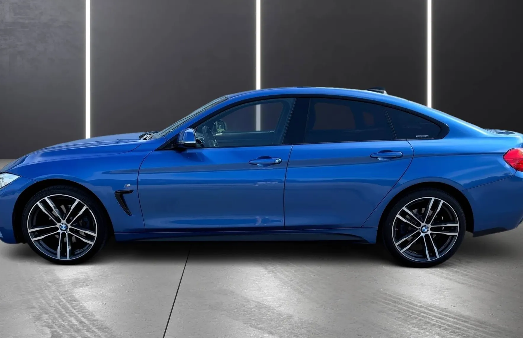 Zunanja slika - BMW Serija 4 - Gran Coupe: 420d xDrive M-SPORT PAKET LED NAVI TEMP KAM - 4