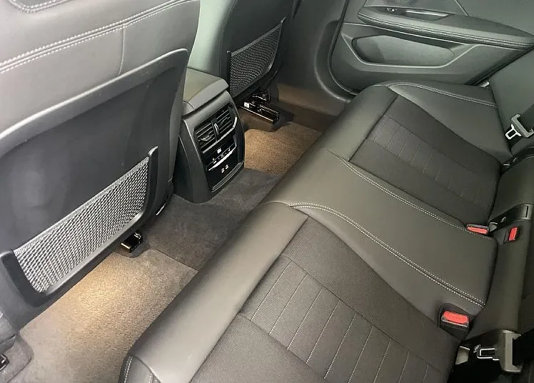 Zunanja slika - BMW Serija 4 - Gran Coupe: 420d xDrive. 140 kw - 12