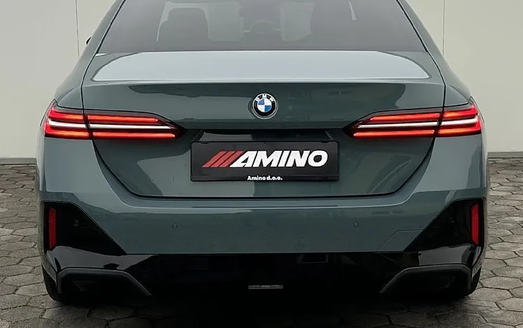 Zunanja slika - BMW Serija 5 - : 520i-M-OPTIK-VIRTUAL-NAVI-KAMERA-ALU19 - 5