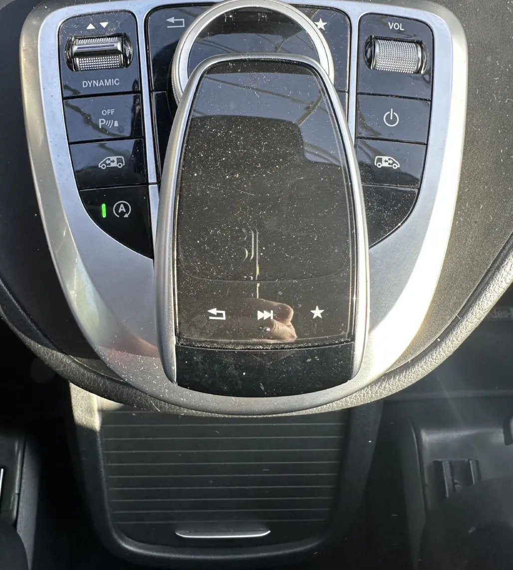 Zunanja slika - Mercedes-Benz V-Razred - V 220d dolgi-AVT.6+1-LED-EL.VRATA-VK-NAVI-ACC-LINE - 8