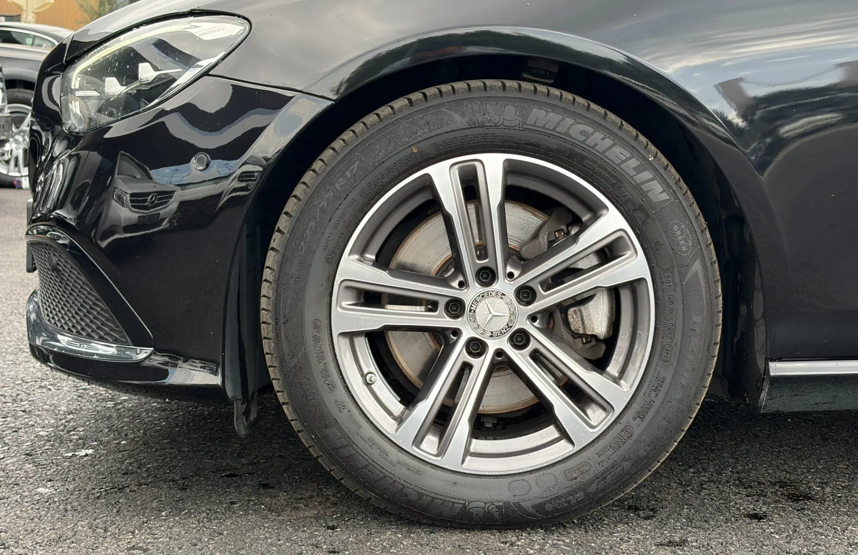 Zunanja slika - Mercedes-Benz E-Razred - E 220 d 4MATIC T Avantgarde Avt. - 6