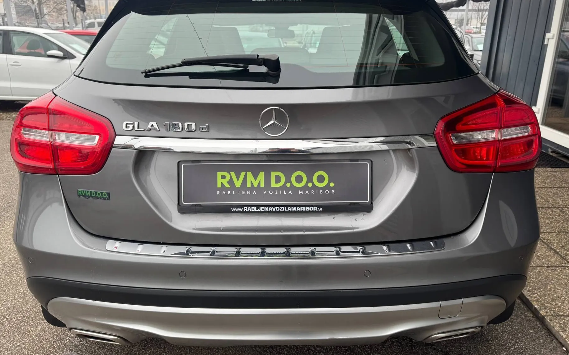 Zunanja slika - Mercedes-Benz GLA-Razred - STYLE°1.LAST°SLO°LED°DIG.KLIMA°PARK.SEN°96.000 KM - 7