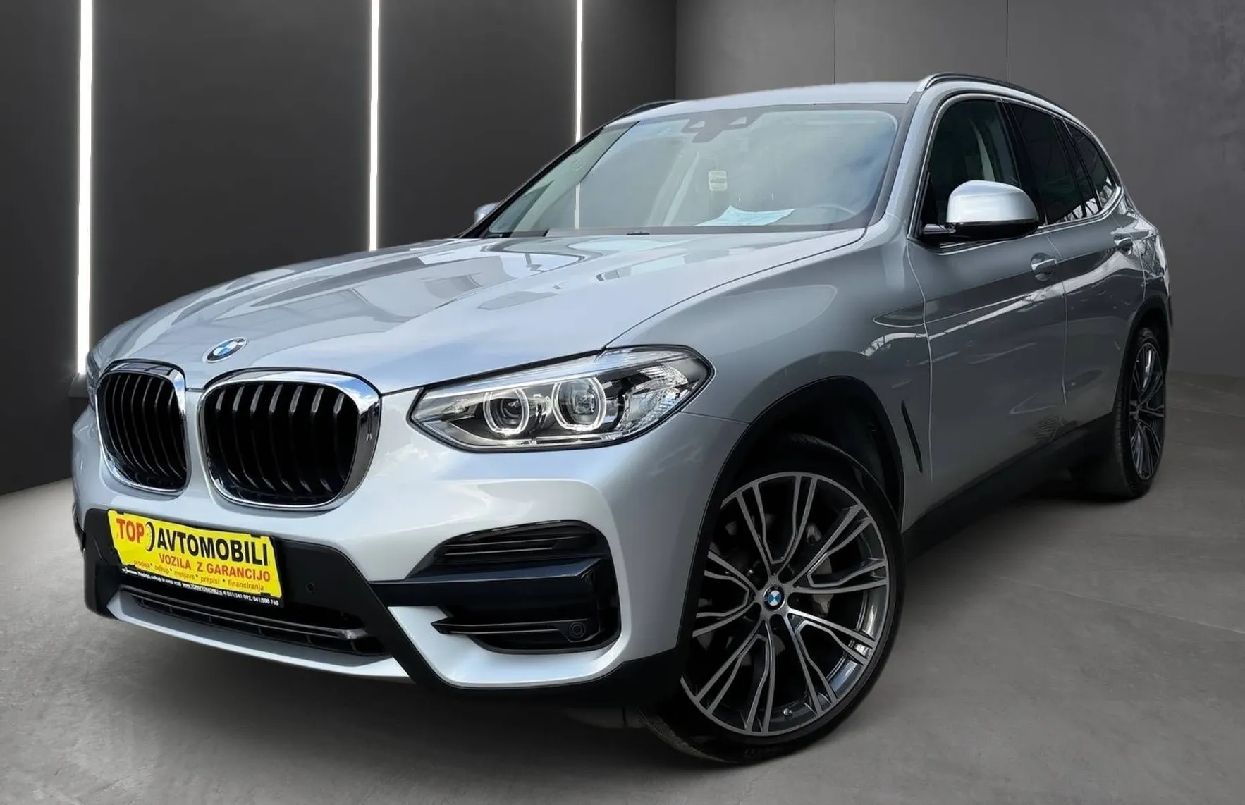 Zunanja slika - BMW X3 - serija : xDrive 20d FULL LED NAVIGACIJA TEMPOMAT PDC TOP - 1