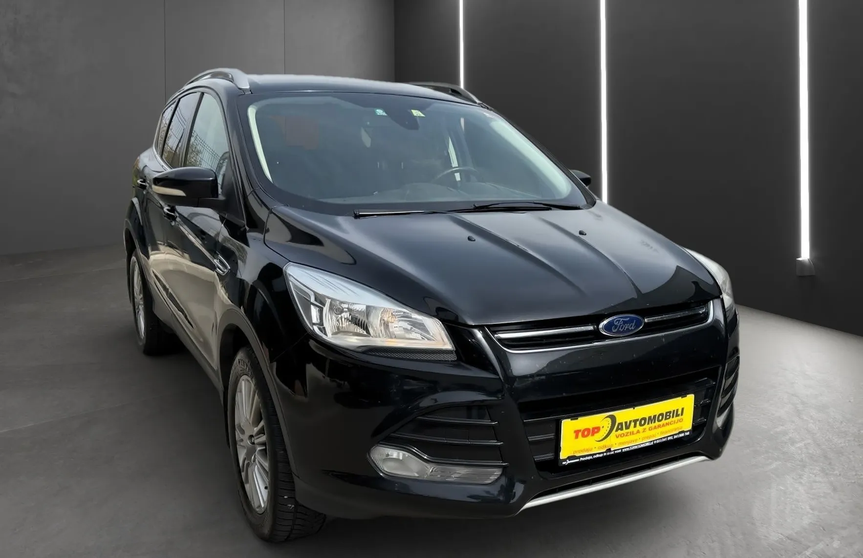 Zunanja slika - Ford Kuga - 2.0 TDCi TITANIUM SLOVENSKI 1.LASTNIK - 10