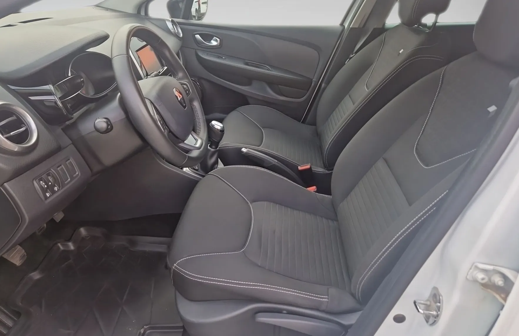 Zunanja slika - Renault Clio - 1.2 16V Limited - 14