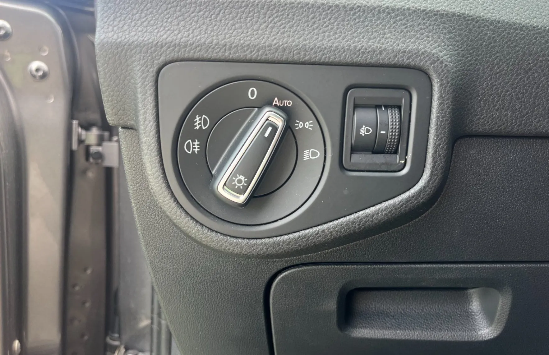 Zunanja slika - VW Golf - Sportsvan 1.6 TDI BMT Highline 2XPDC.NAVI.ACC.KLJUKA - 12