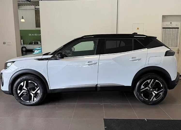 Zunanja slika - Peugeot 2008 - GT HIBRID 145 - NOVO - 4