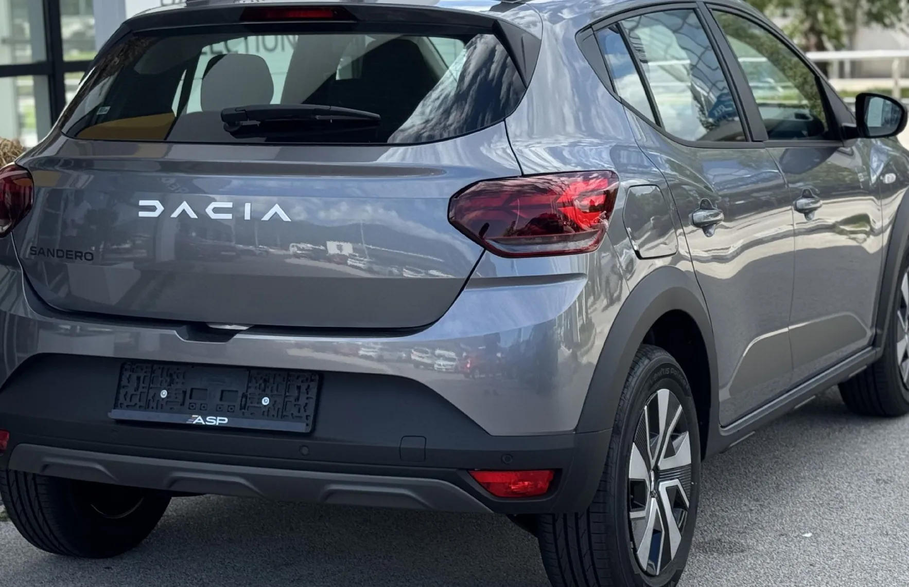 Zunanja slika - Dacia Sandero - 1.0 TCe 110 Stepway Expression - 6