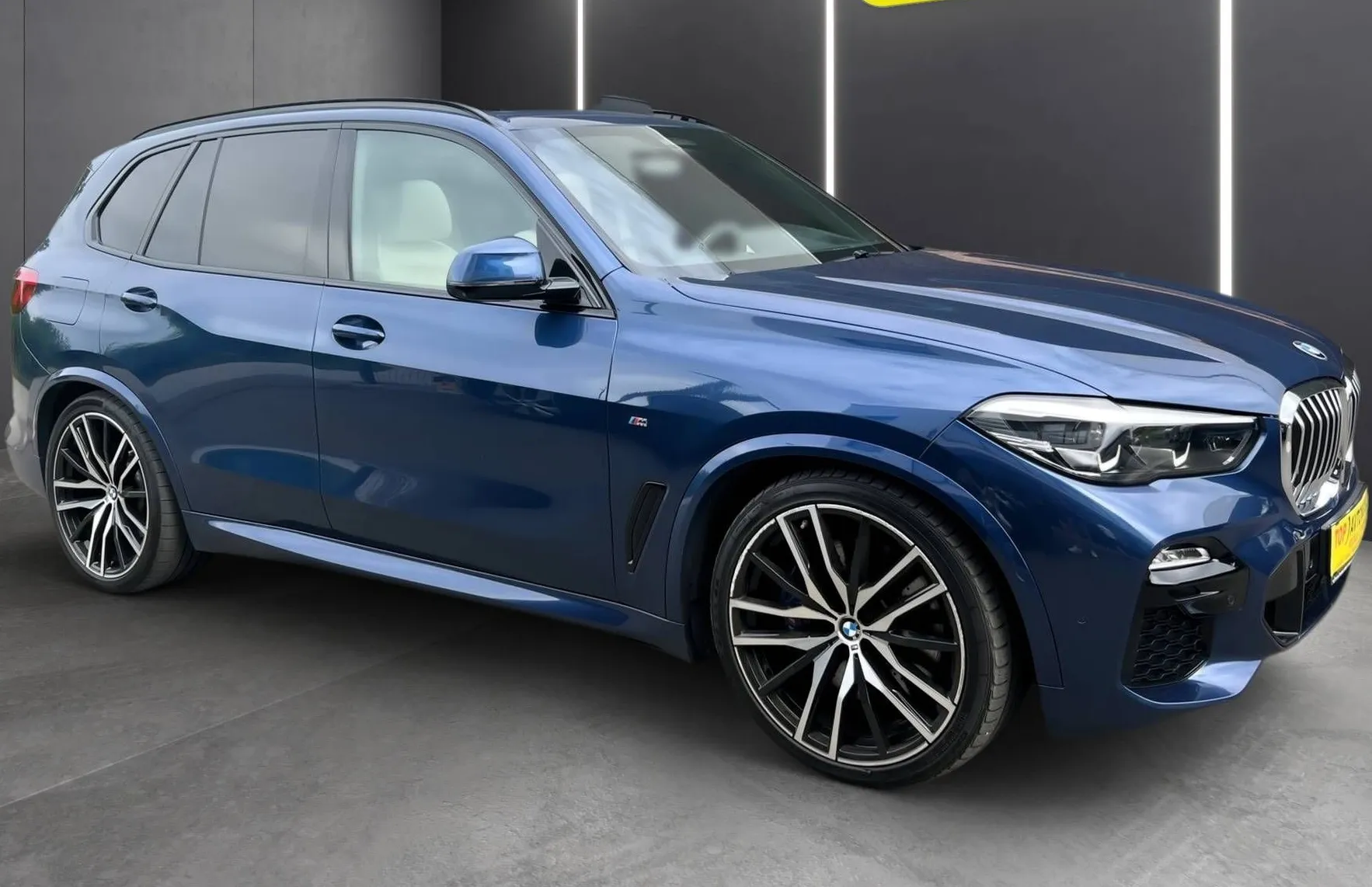 Zunanja slika - BMW X5 - serija : xDrive30d M SPORT PAKET LED RADAR PANO KAMERA LA.. - 7